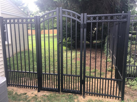 Landmark Fence - Residential and Commercial Aluminum Fencing